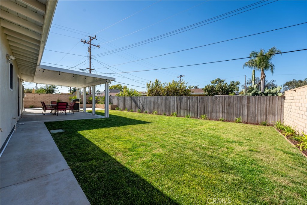 606 N Wrightwood Drive