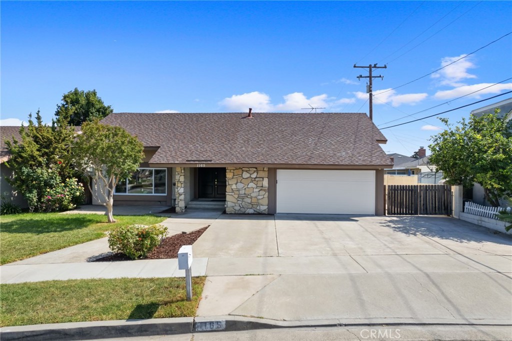 1165 N California Street