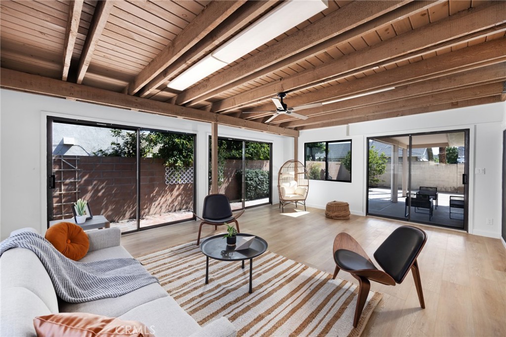 1165 N California Street