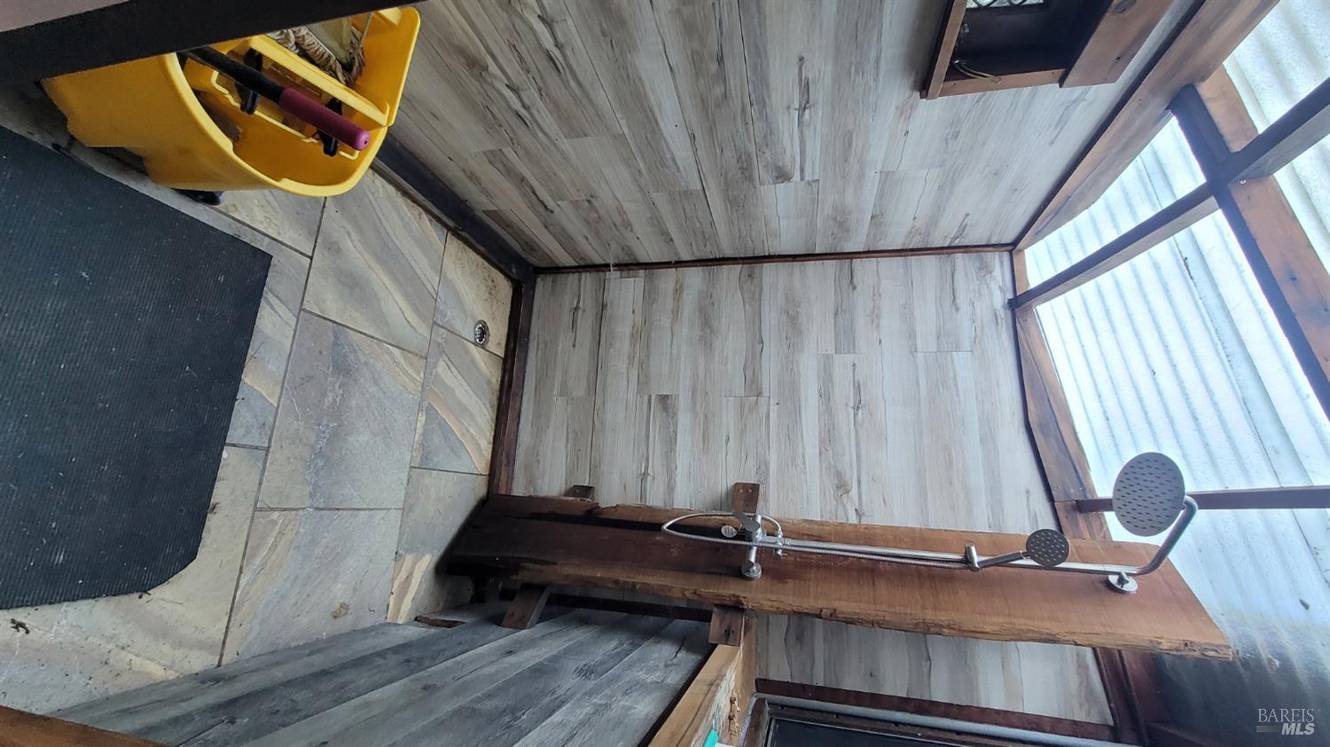 12060 Hwy 116 Highway