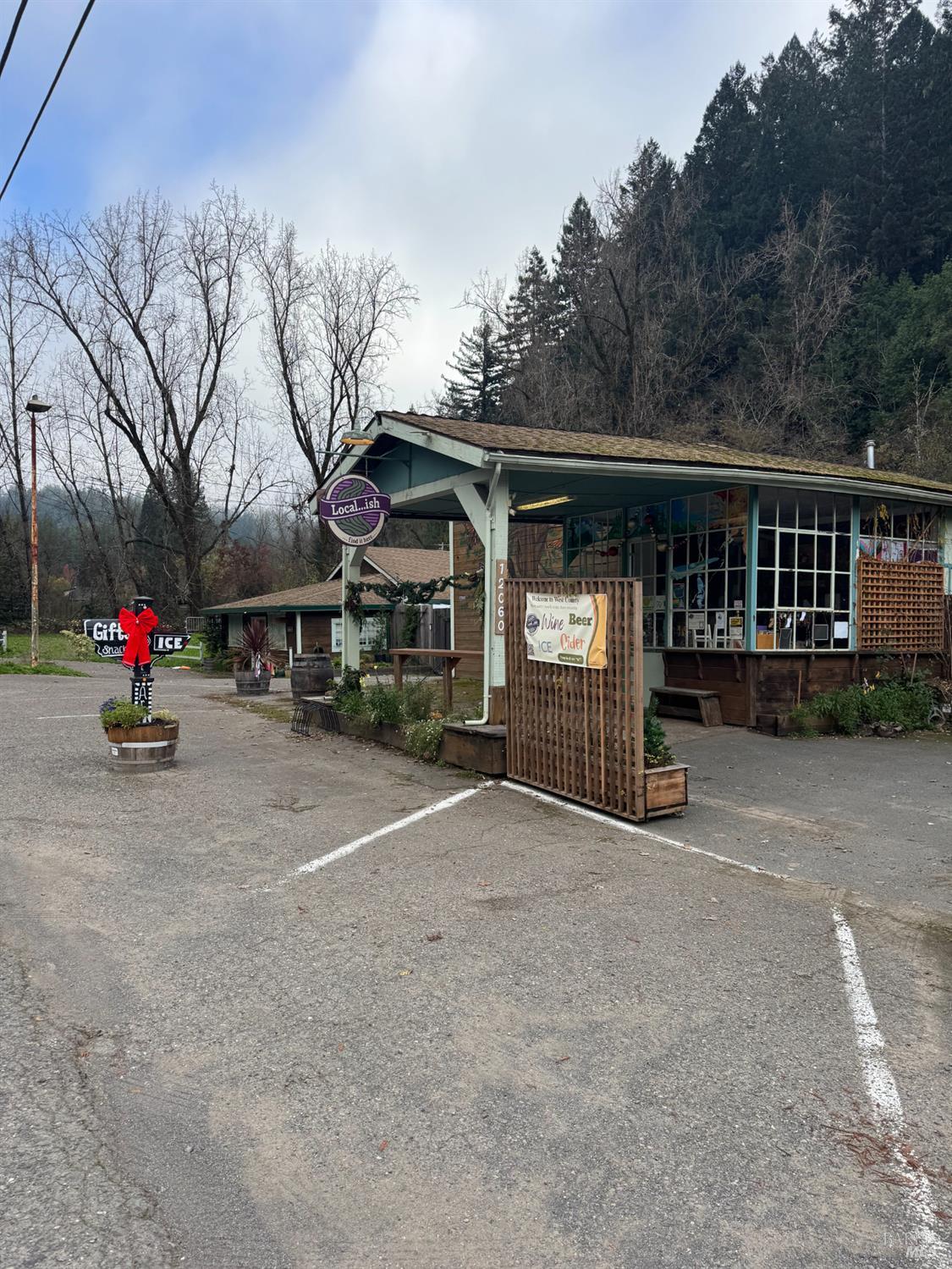 12060 Hwy 116 Highway