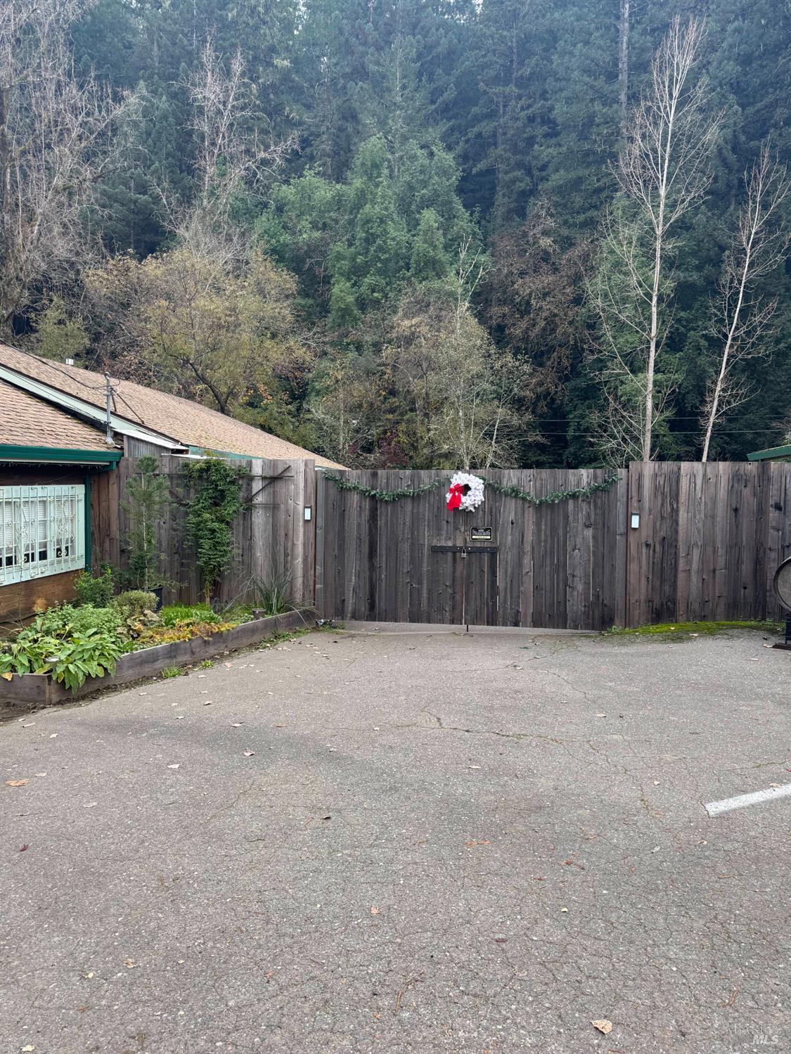 12060 Hwy 116 Highway