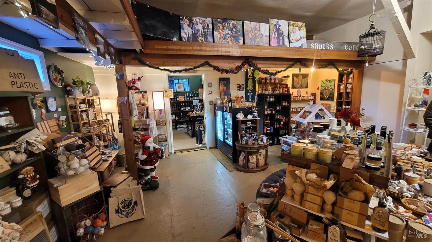 12060 Hwy 116 Highway