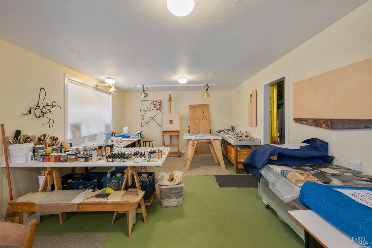 12060 Hwy 116 Highway