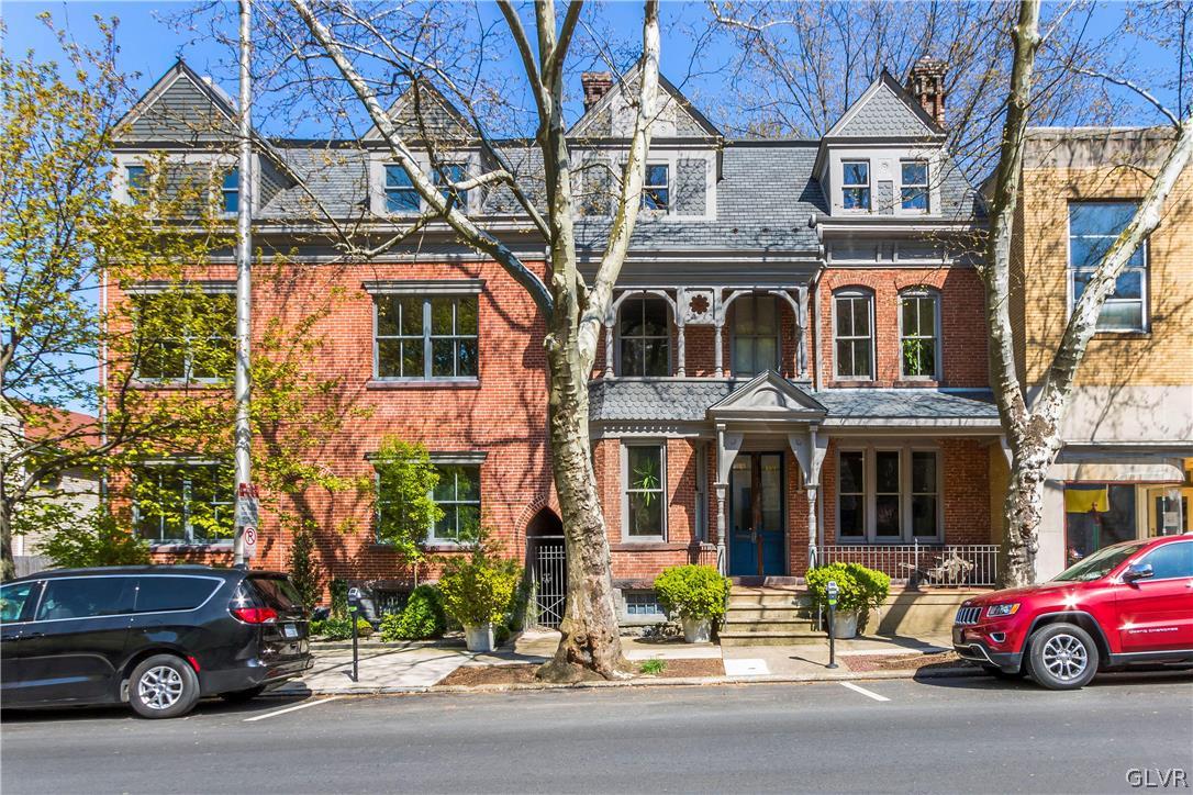 109 North 4th Street