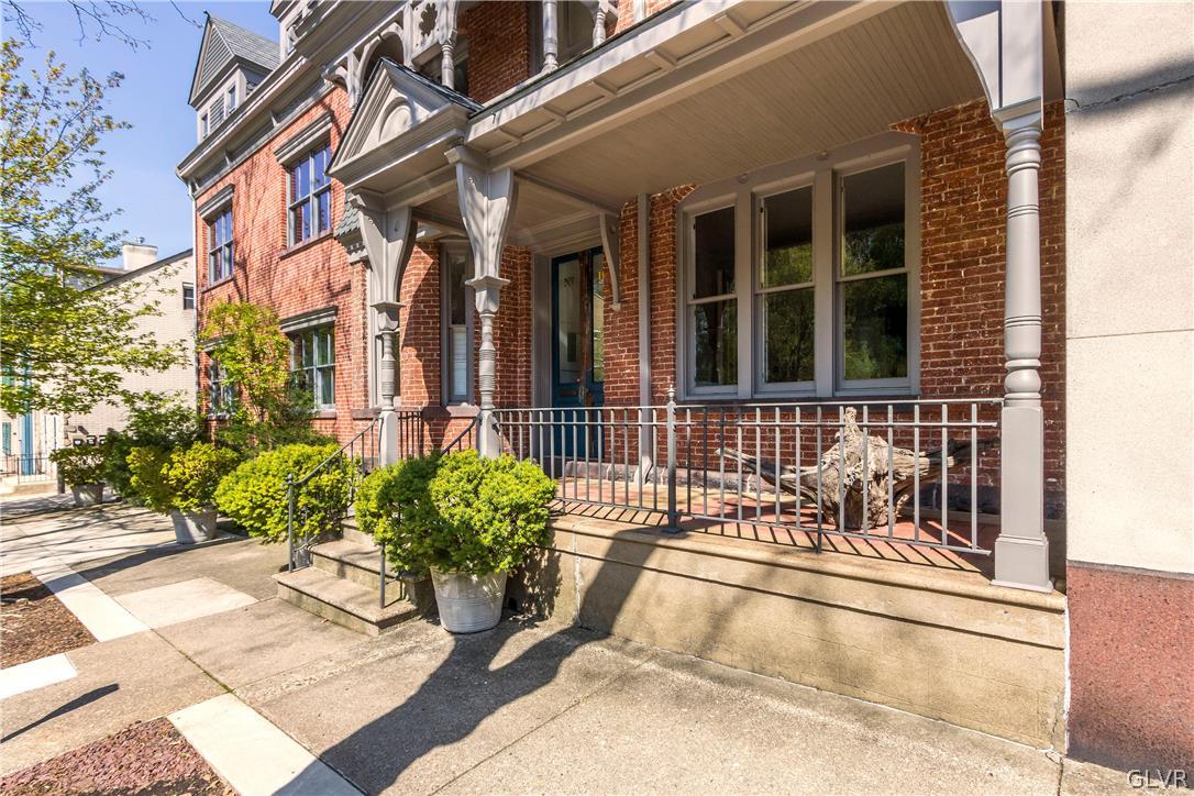 109 North 4th Street