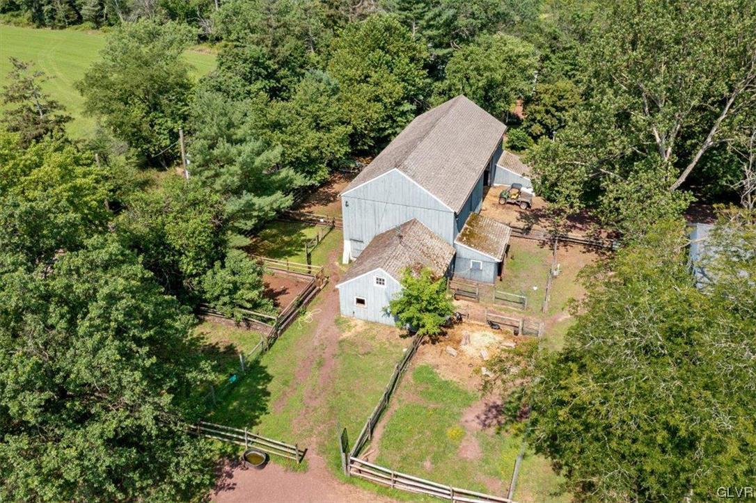 833 Wawa Camp