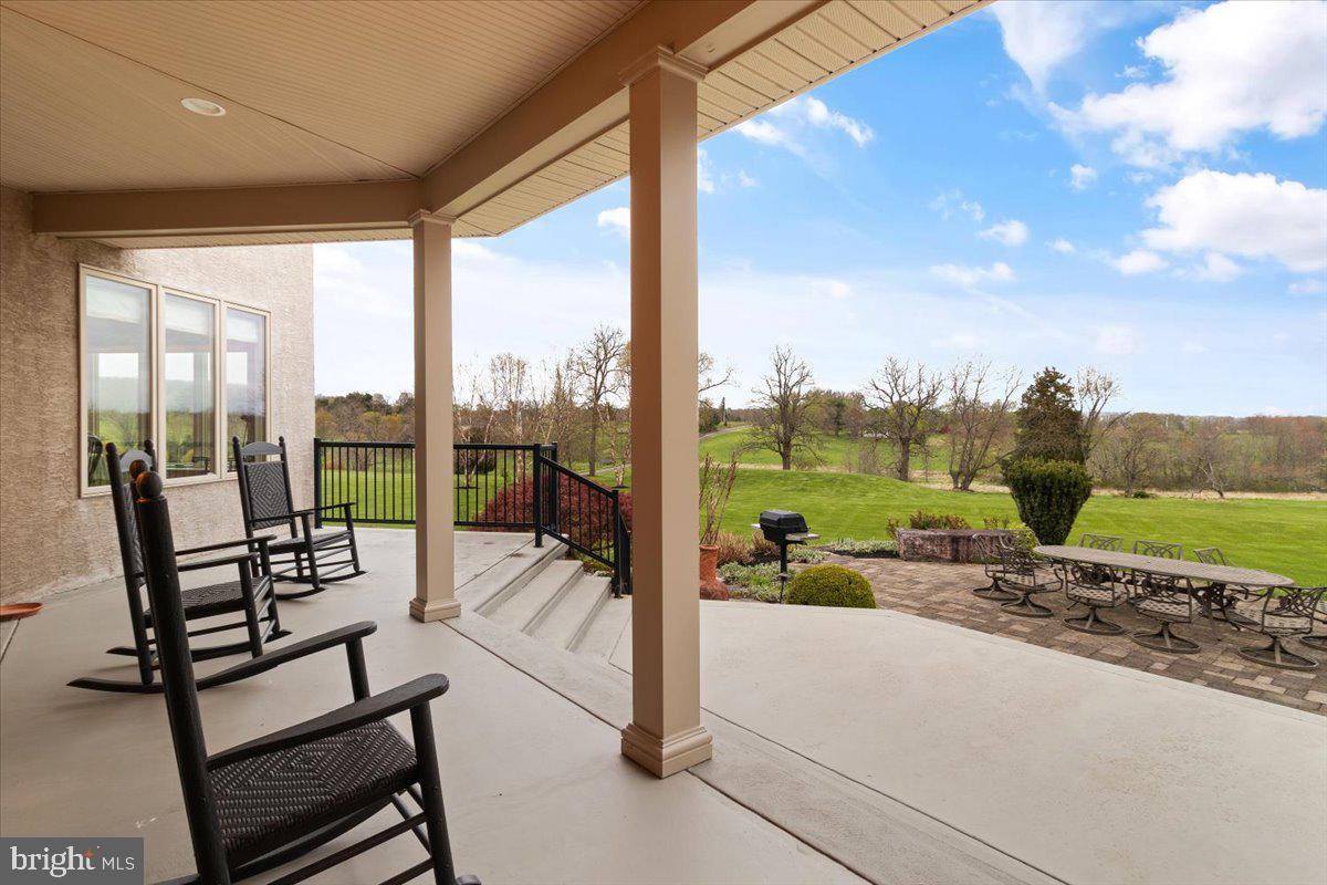 1109 Deer Run Rd