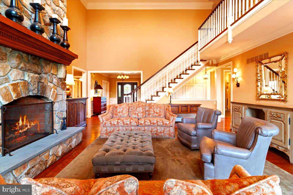 1109 Deer Run Rd