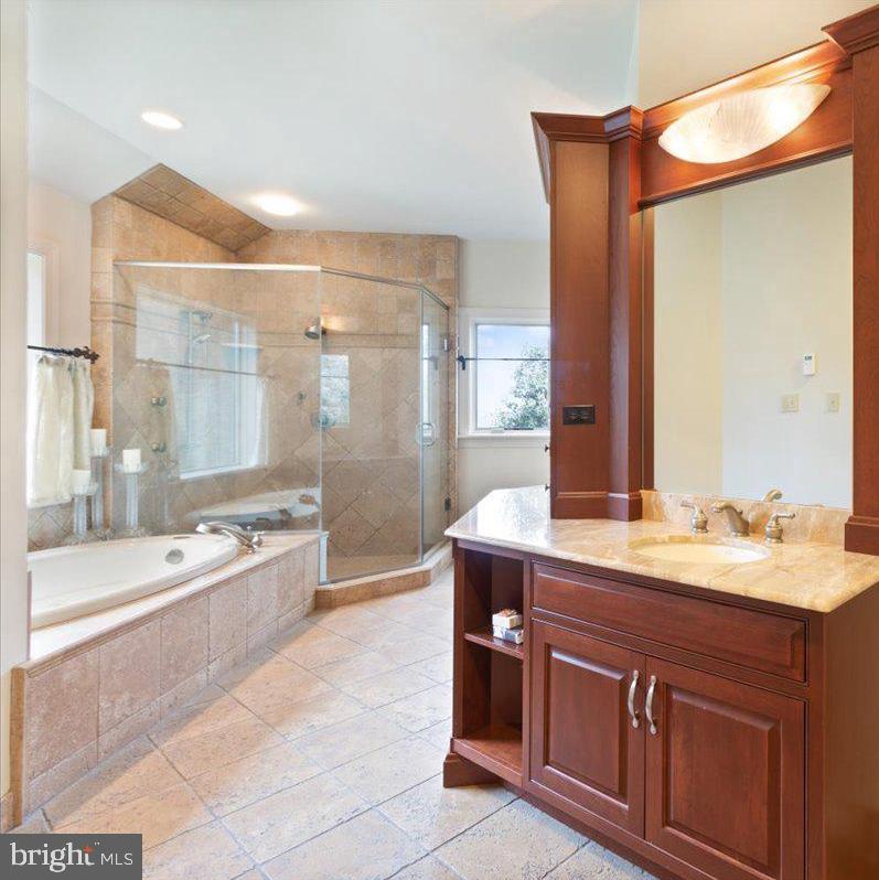 1109 Deer Run Rd