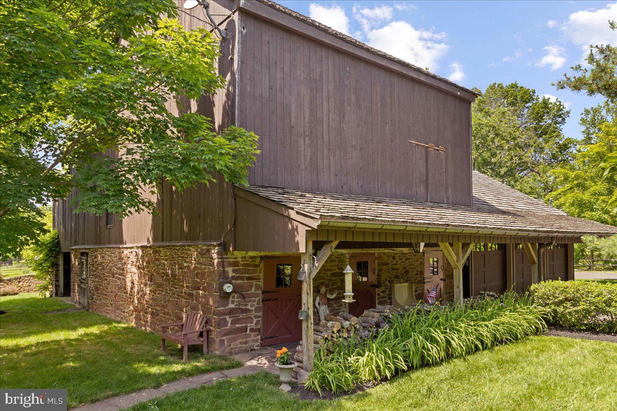 1020 Rickert Rd