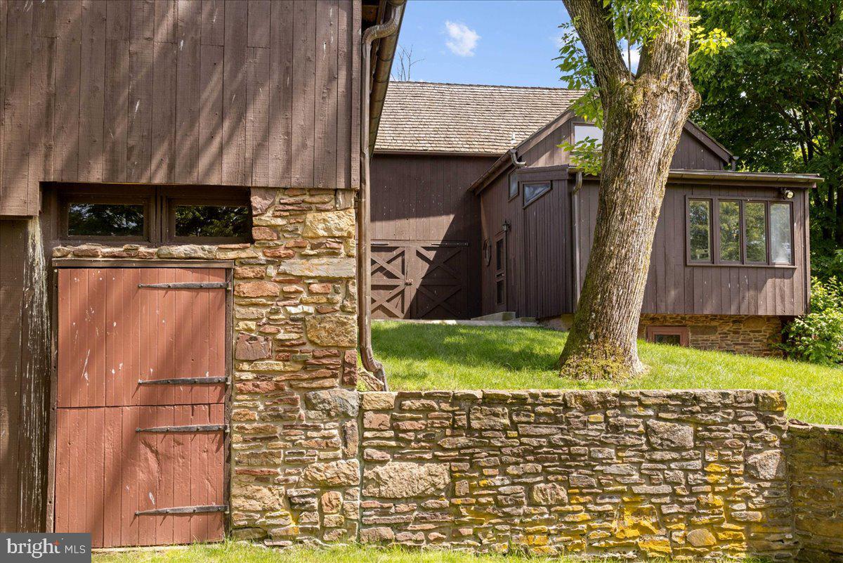 1020 Rickert Rd