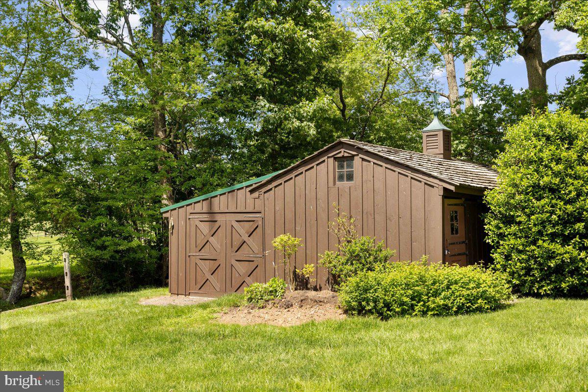 1020 Rickert Rd