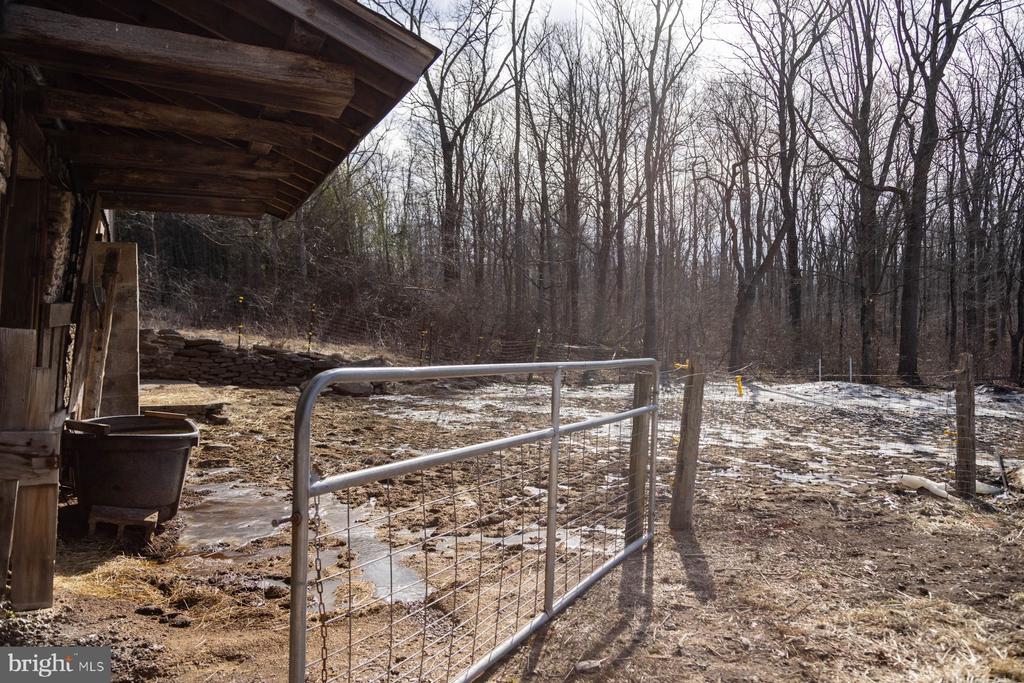 1316 E Thatcher Rd
