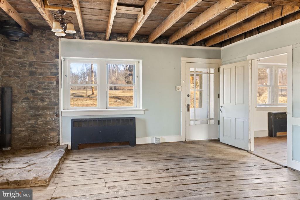 1316 E Thatcher Rd