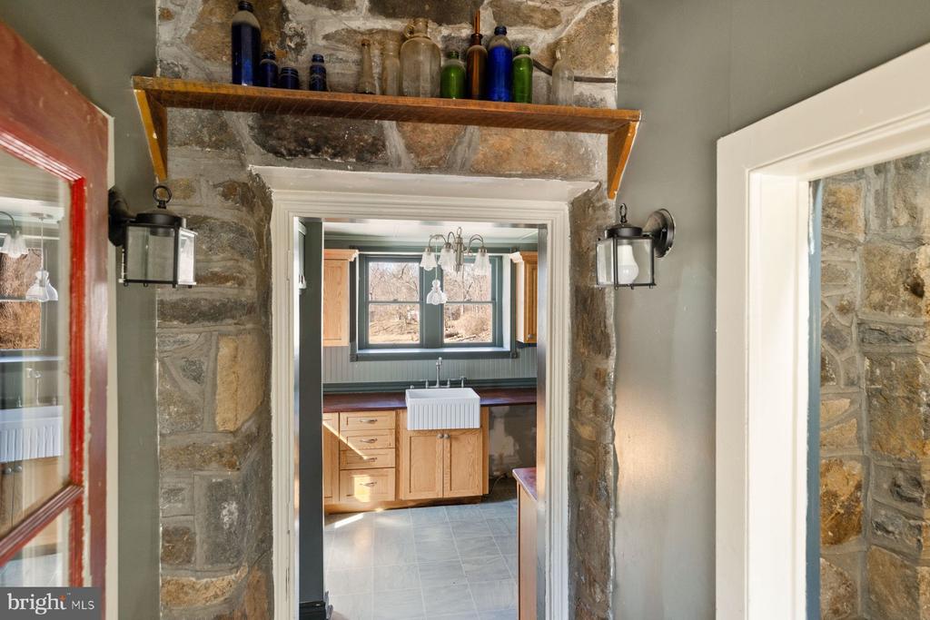 1316 E Thatcher Rd