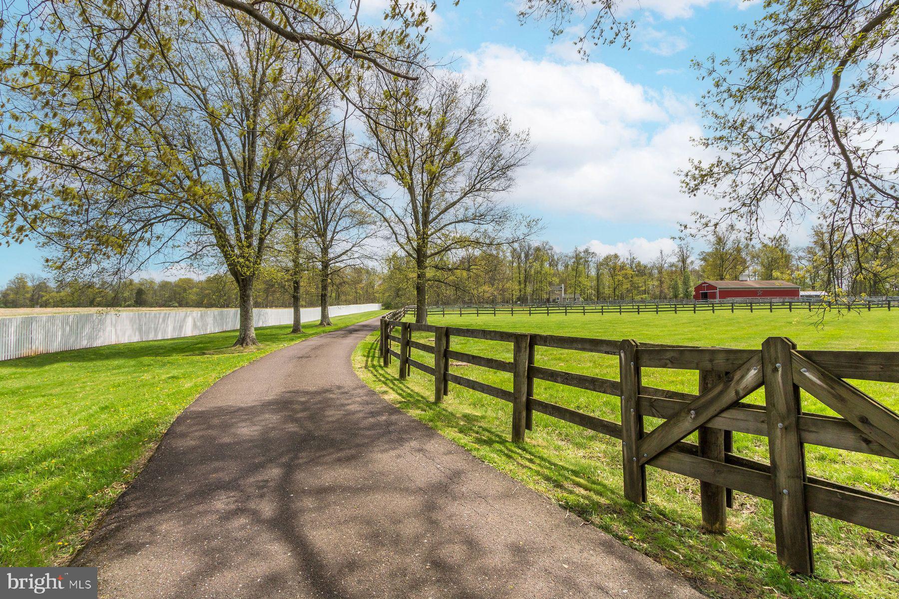 161 Dark Hollow Rd