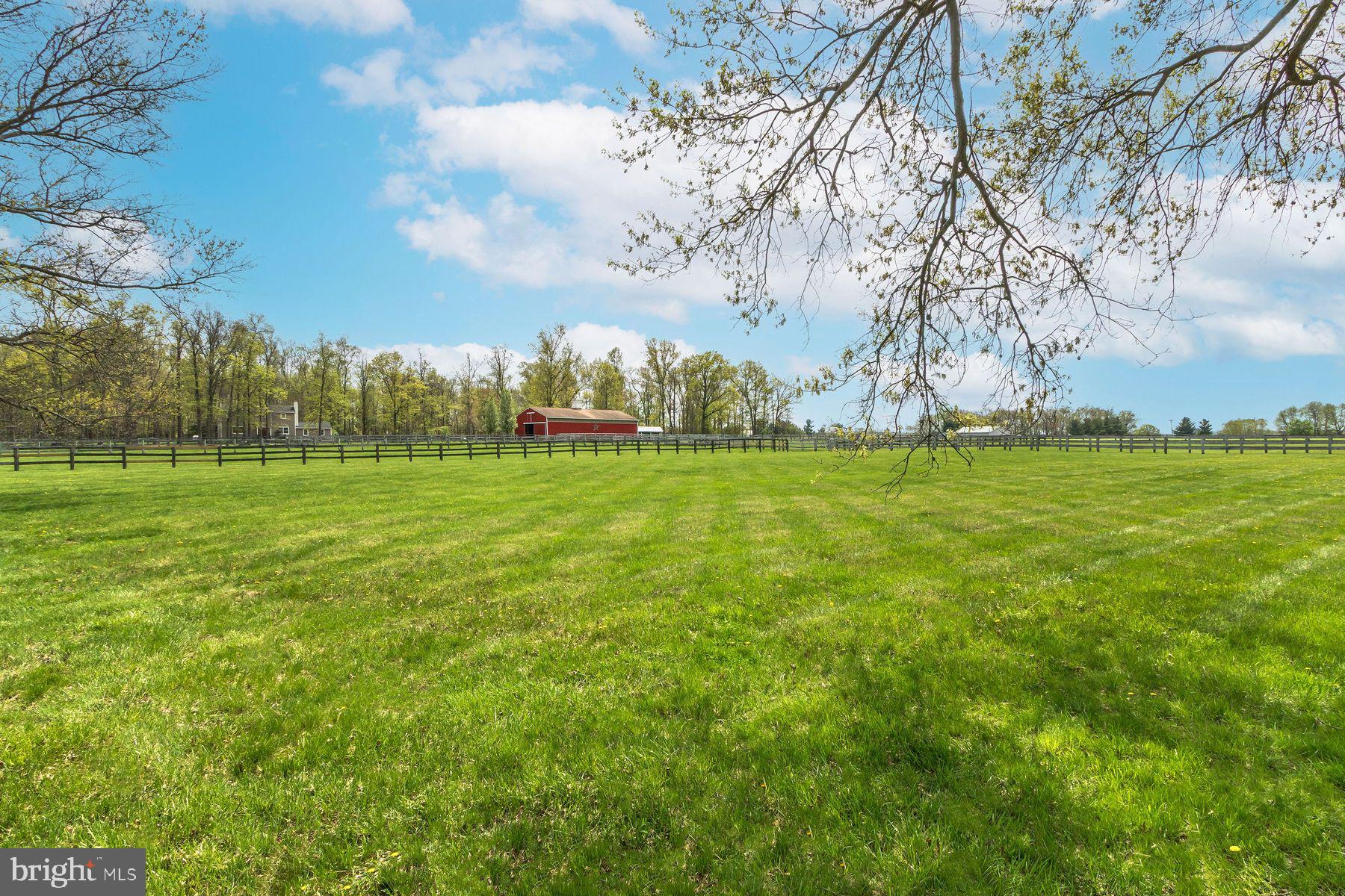 161 Dark Hollow Rd
