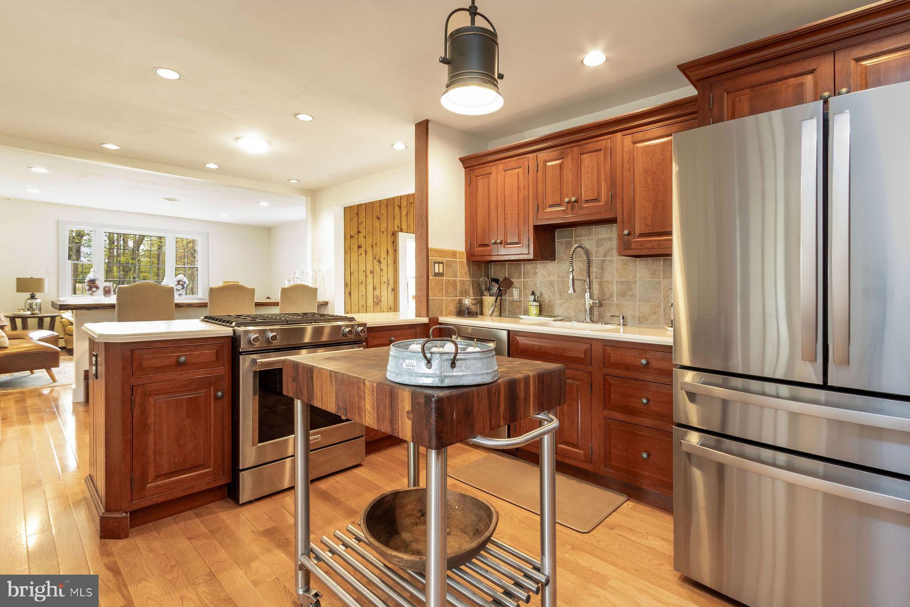161 Dark Hollow Rd