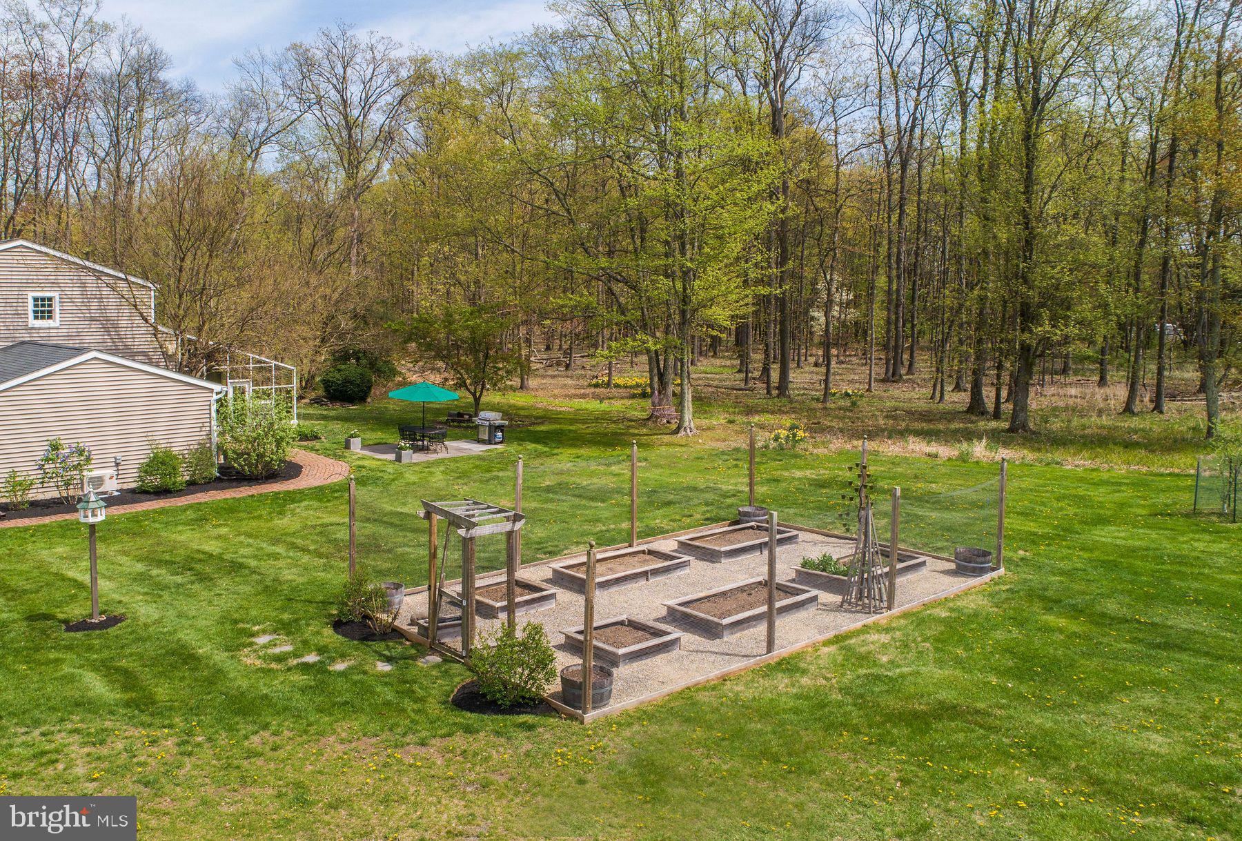 161 Dark Hollow Rd