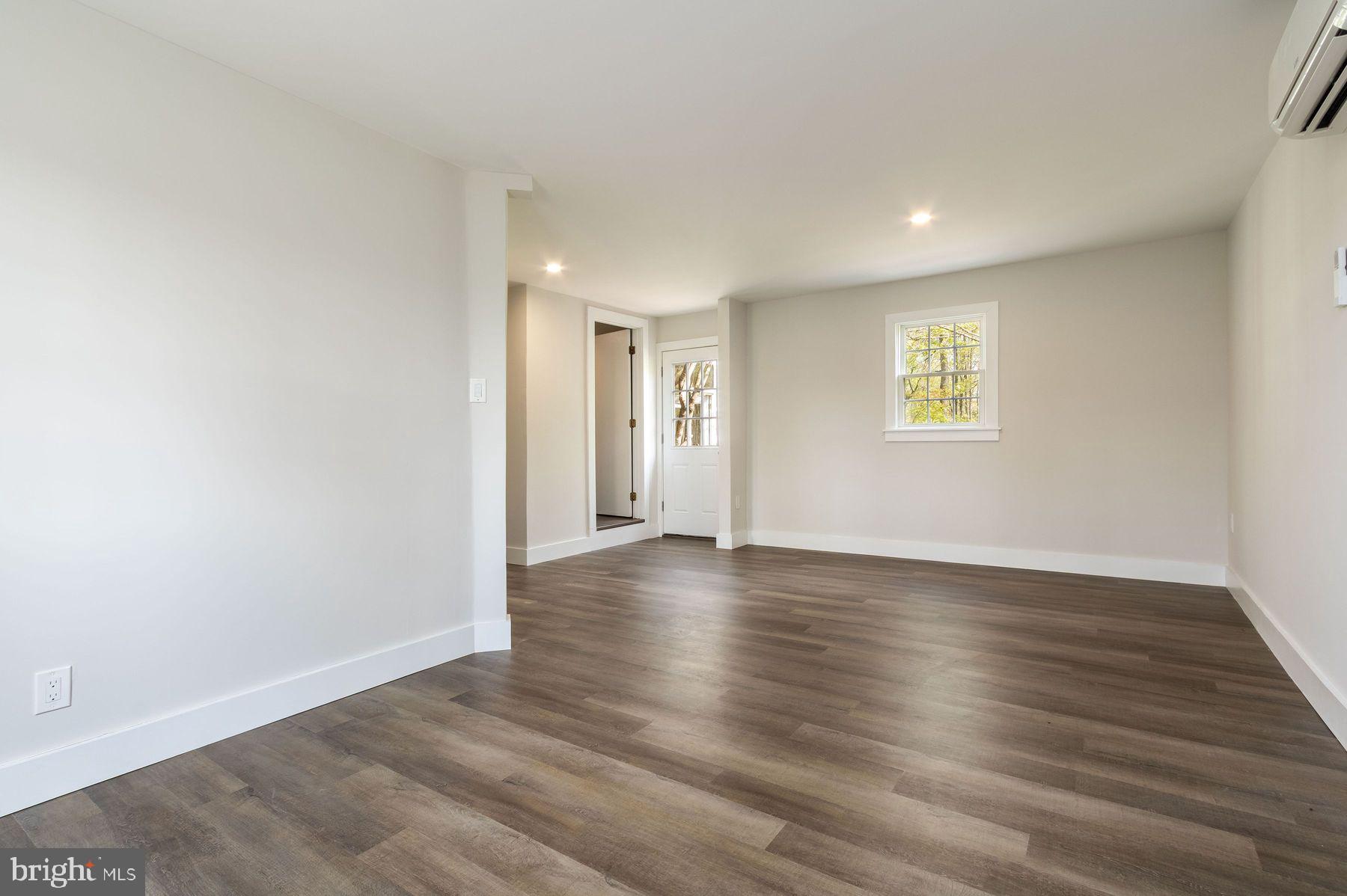161 Dark Hollow Rd