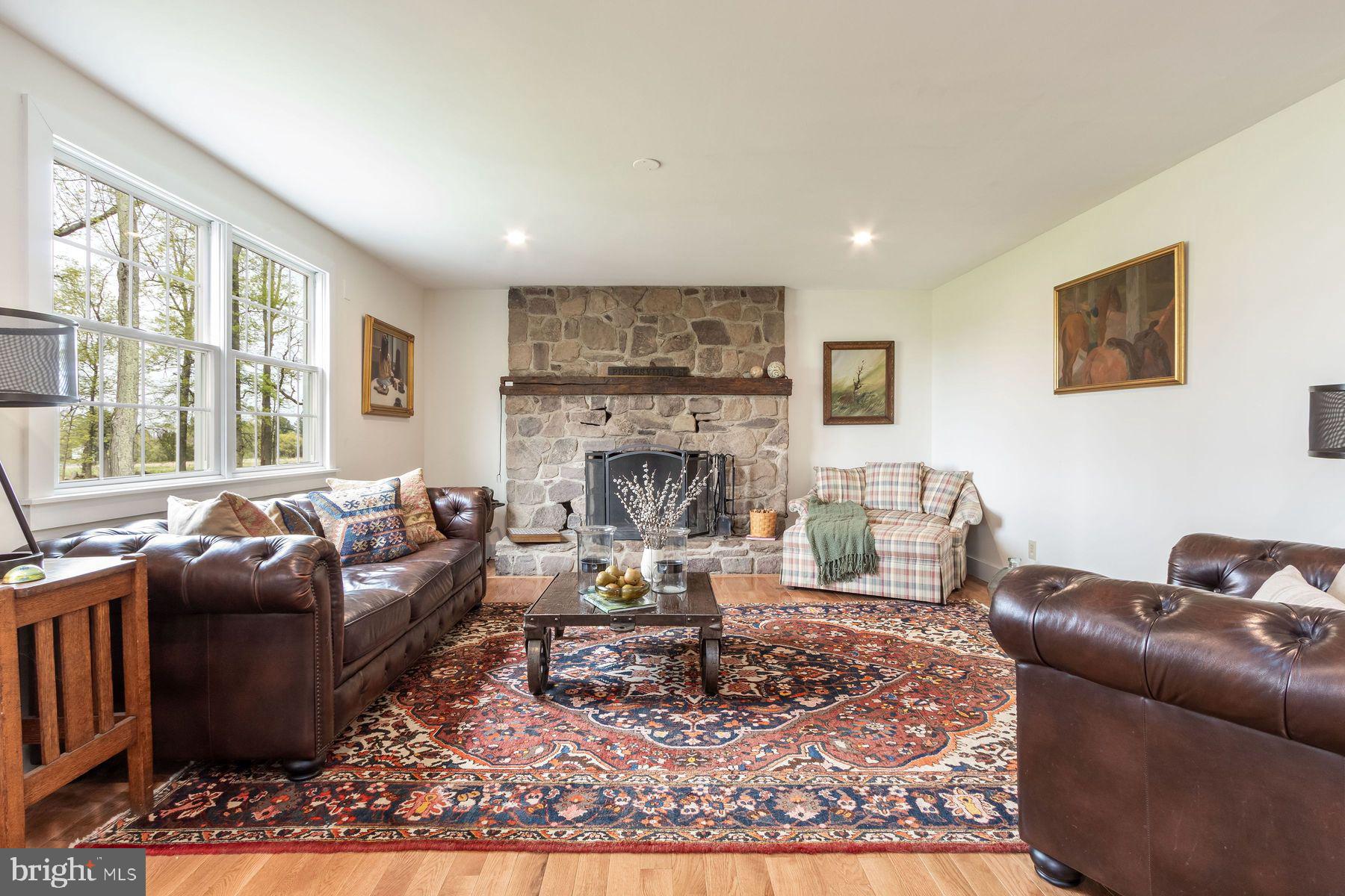 161 Dark Hollow Rd