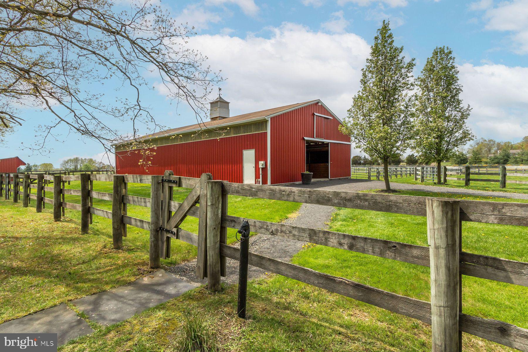 161 Dark Hollow Rd