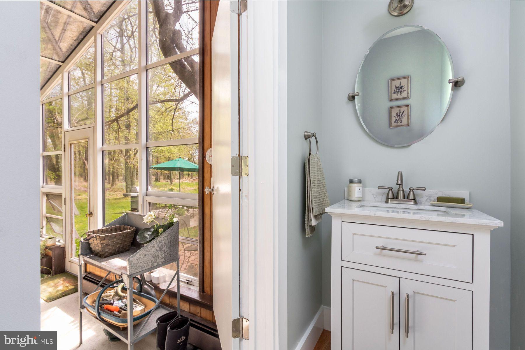 161 Dark Hollow Rd