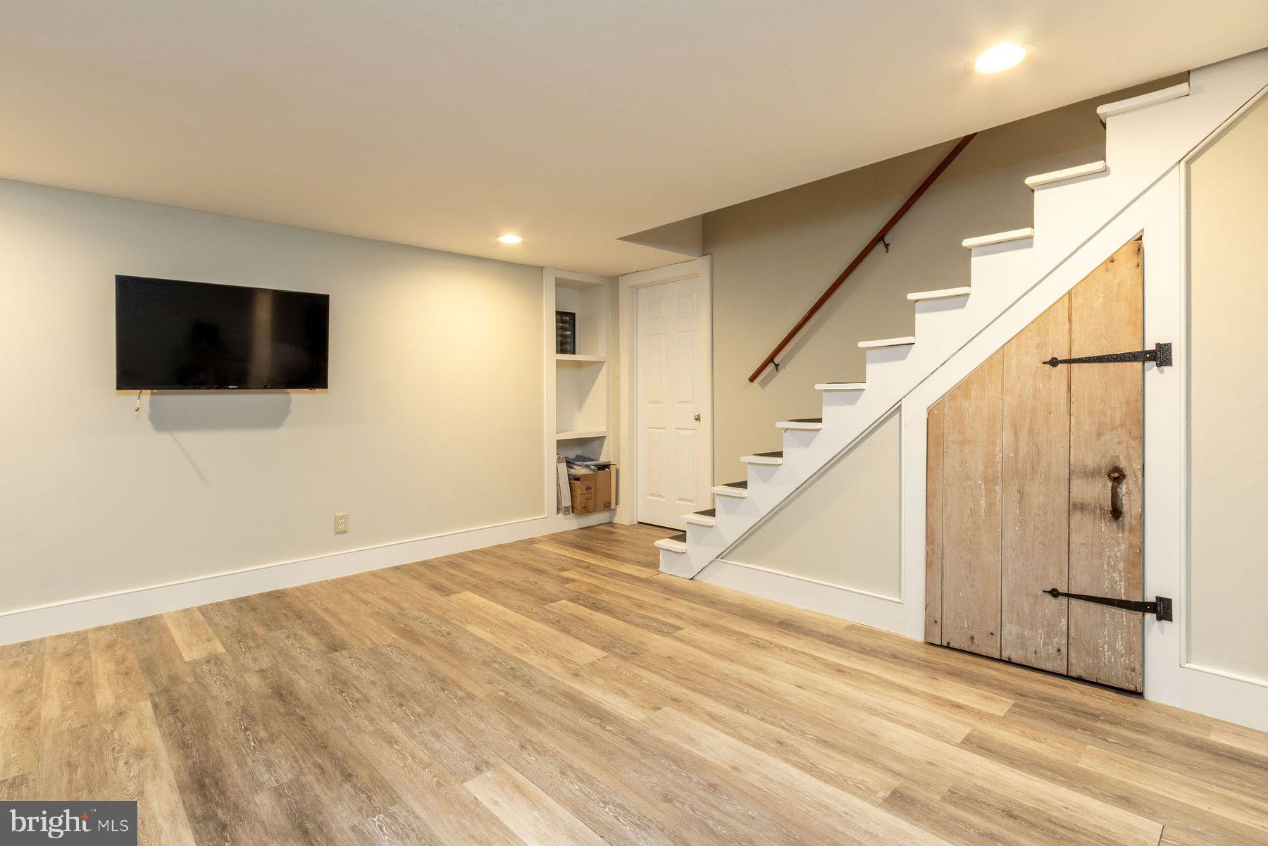 161 Dark Hollow Rd