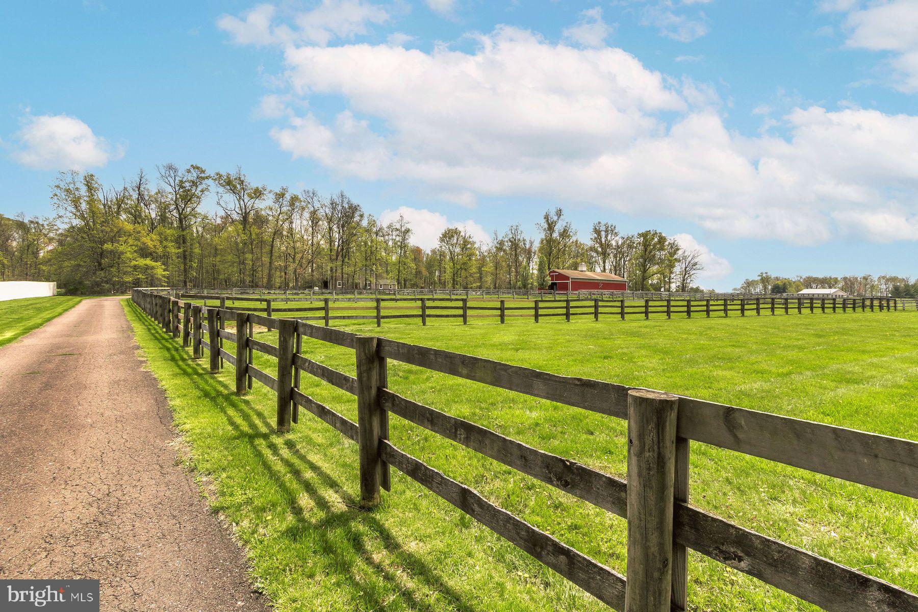 161 Dark Hollow Rd