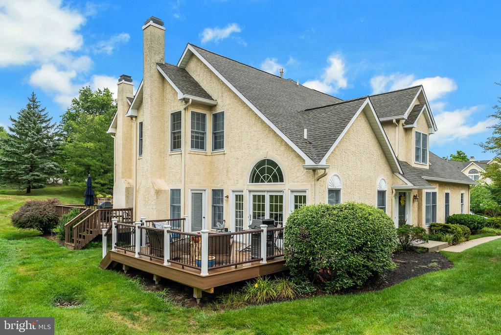 205 Saint Andrews Ct