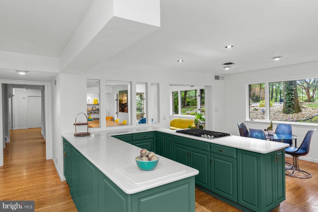 3385 WOODBRIDGE CIRCLE