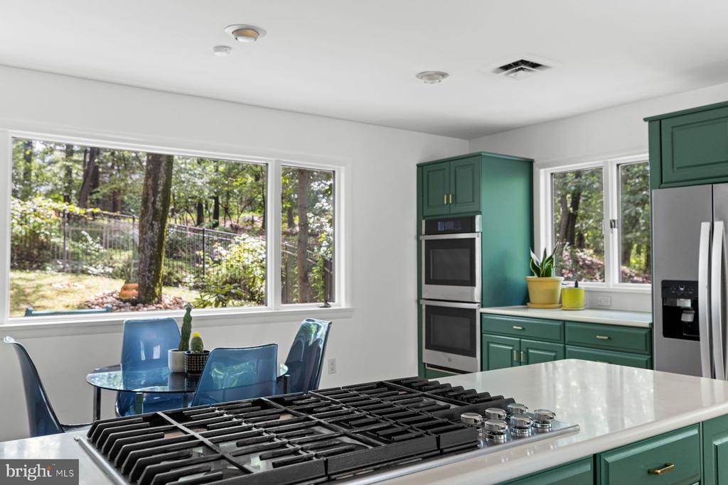 3385 WOODBRIDGE CIRCLE