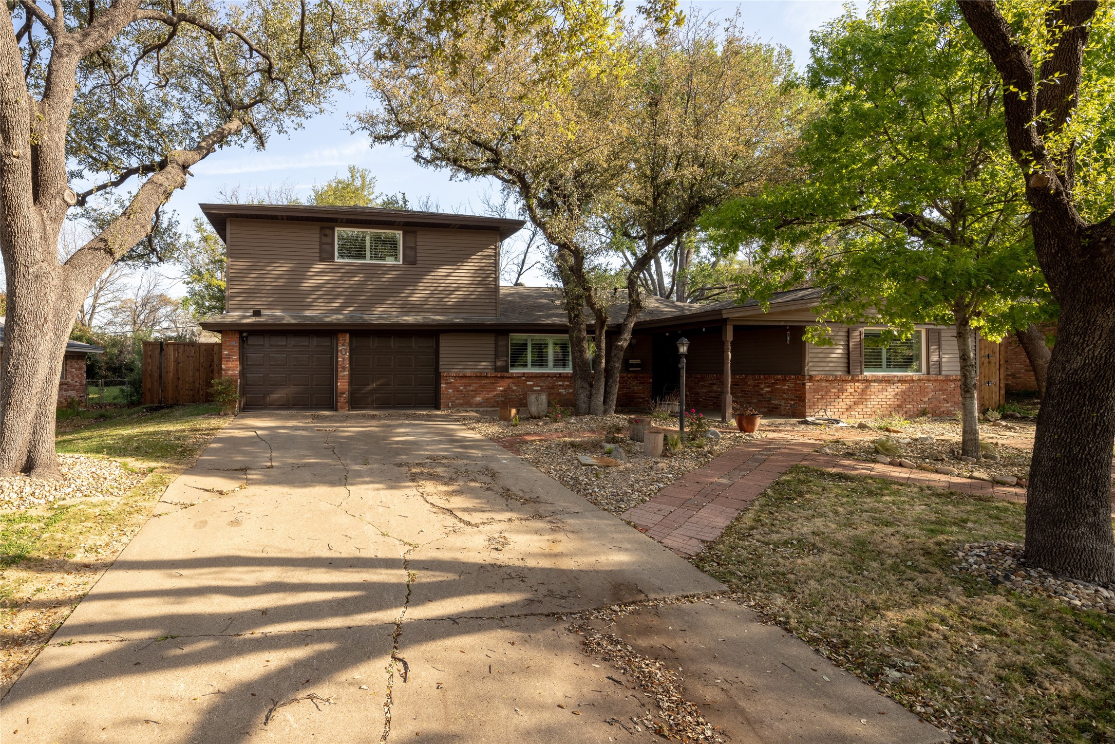 7013 Shauna Drive