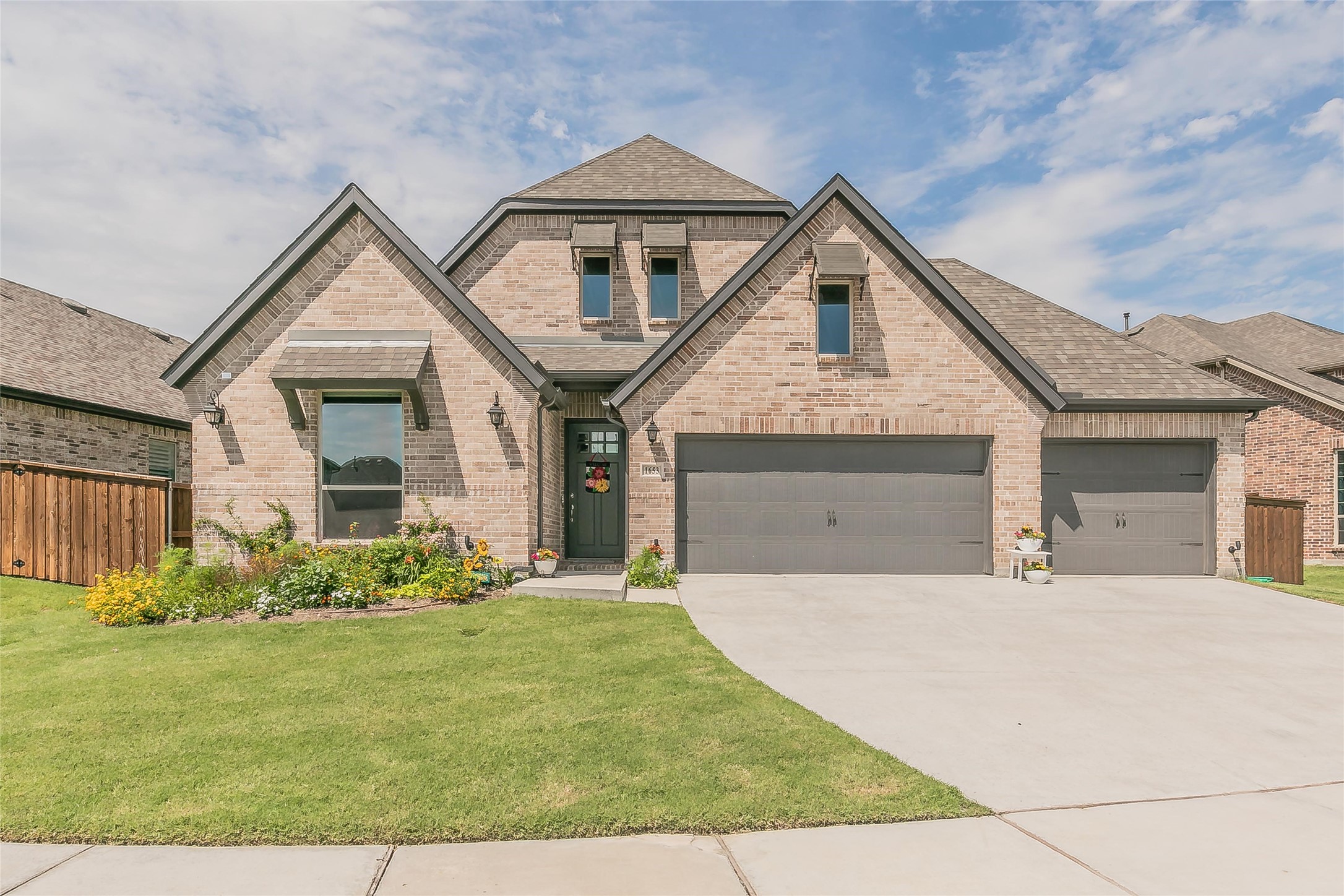 1653 Stowers Trail