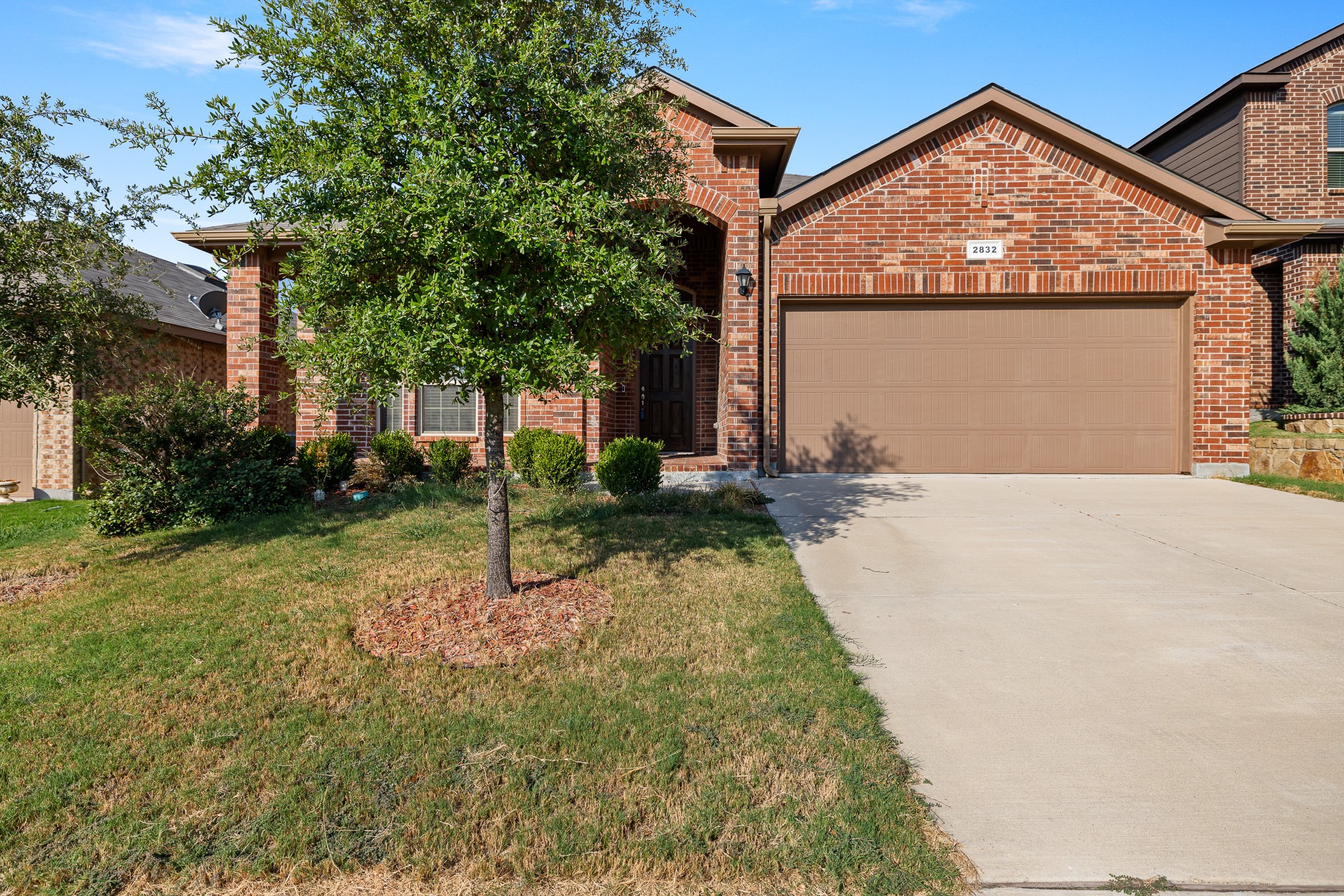 2832 Saddle Creek Drive