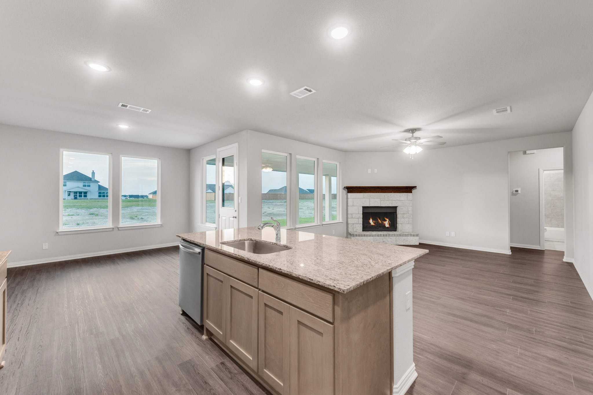 2904 Mossy Oak Drive
