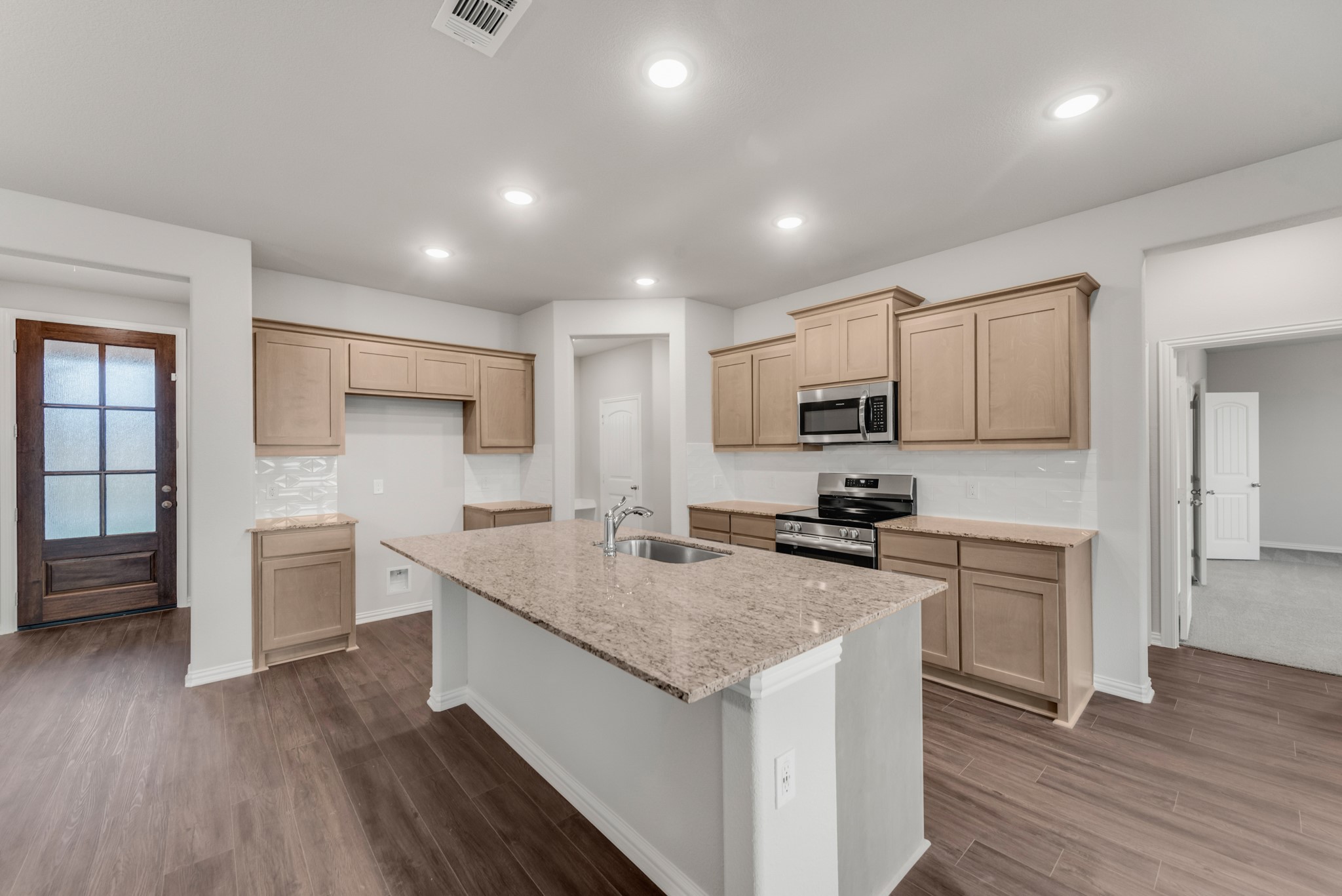 2904 Mossy Oak Drive