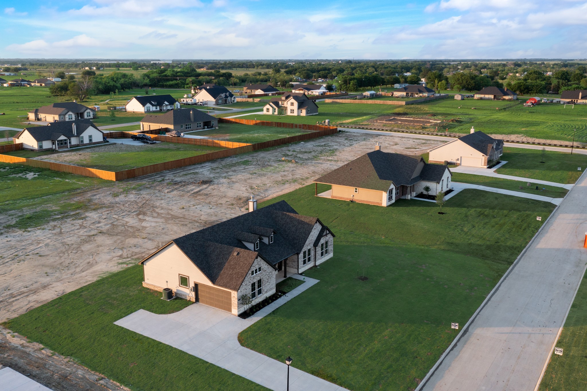 2904 Mossy Oak Drive