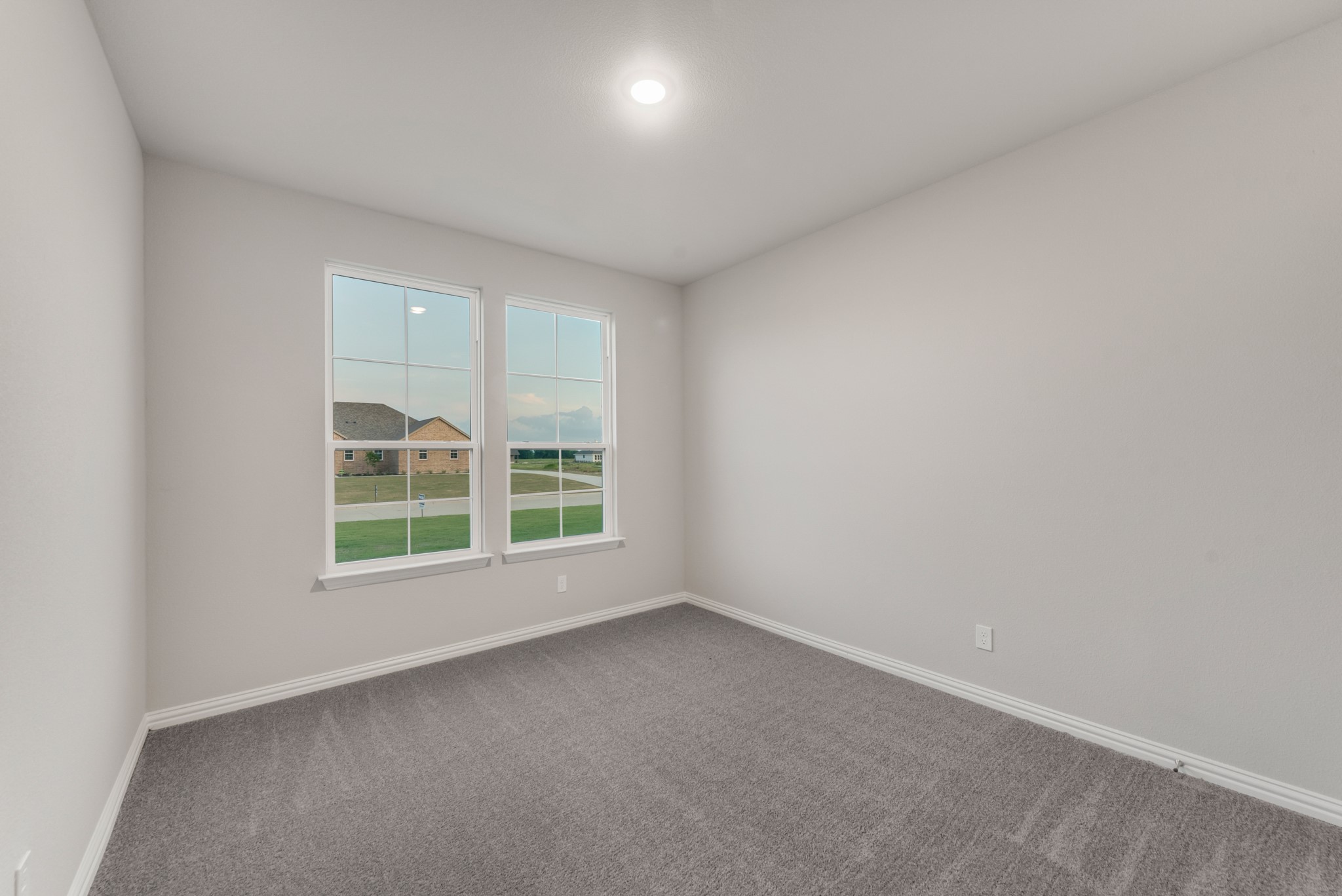 2904 Mossy Oak Drive