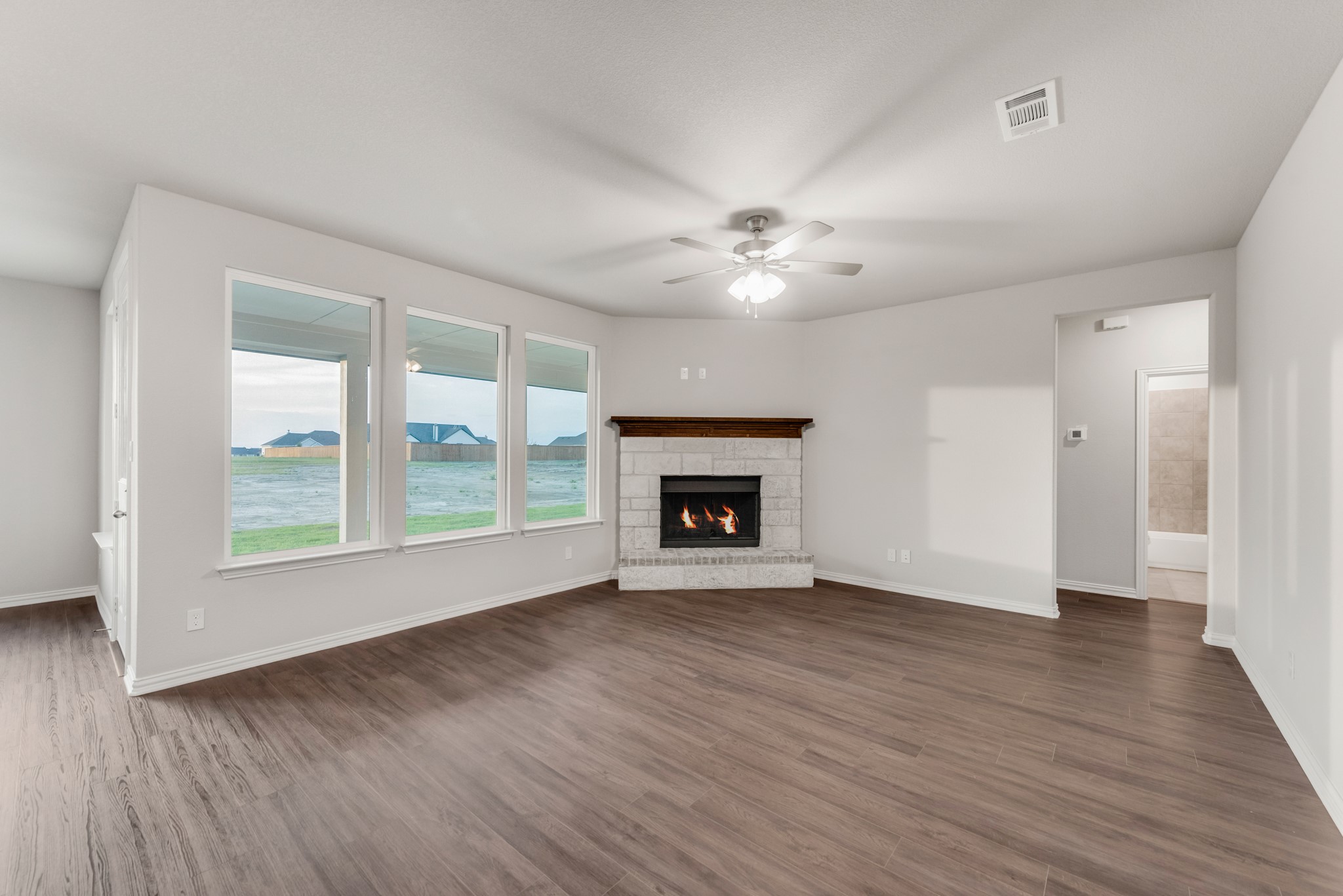 2904 Mossy Oak Drive