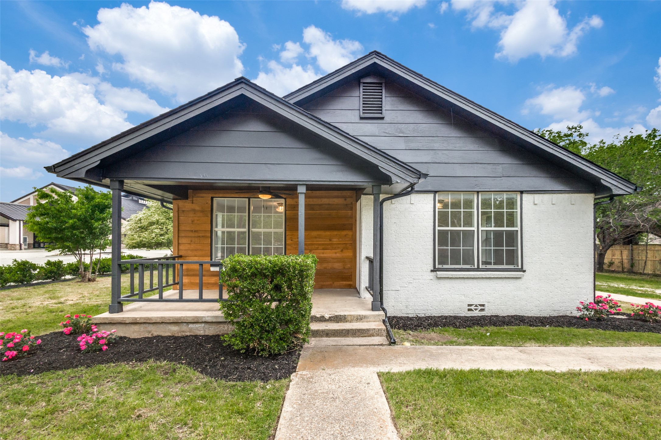 604 Dallas Drive