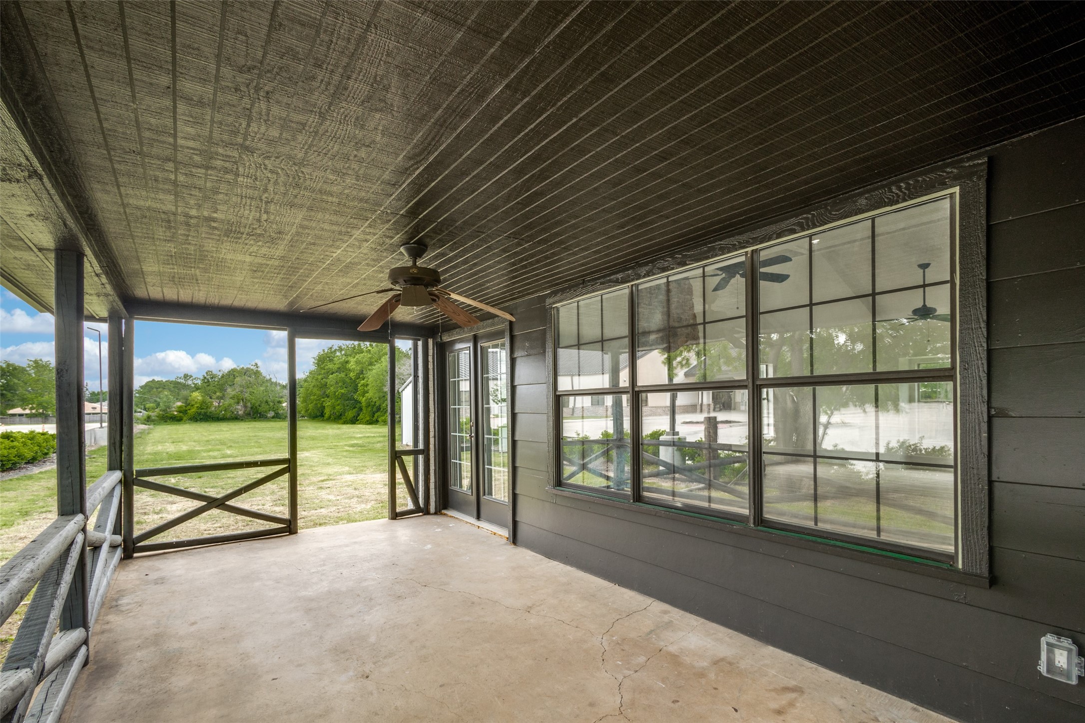 604 Dallas Drive