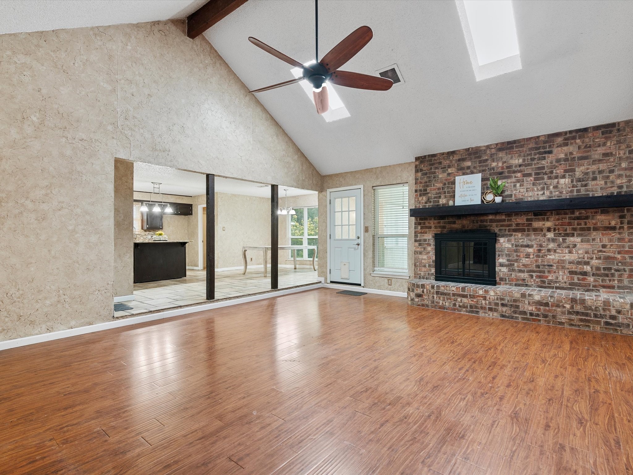 312 Rim Rock Drive