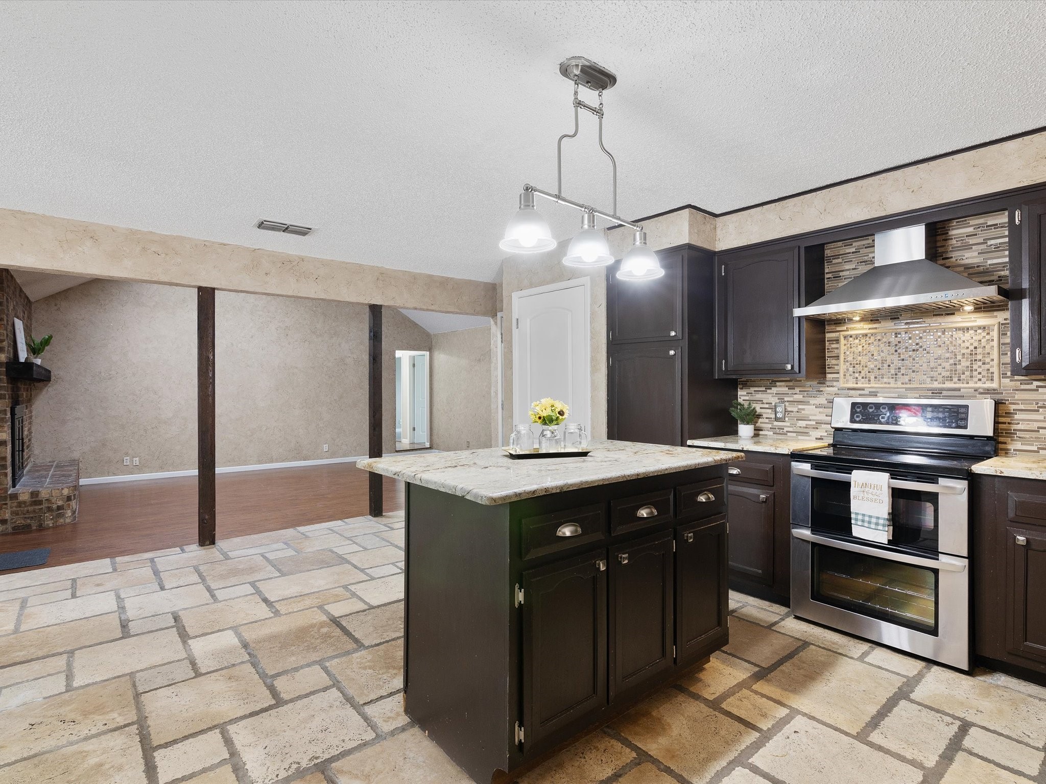 312 Rim Rock Drive