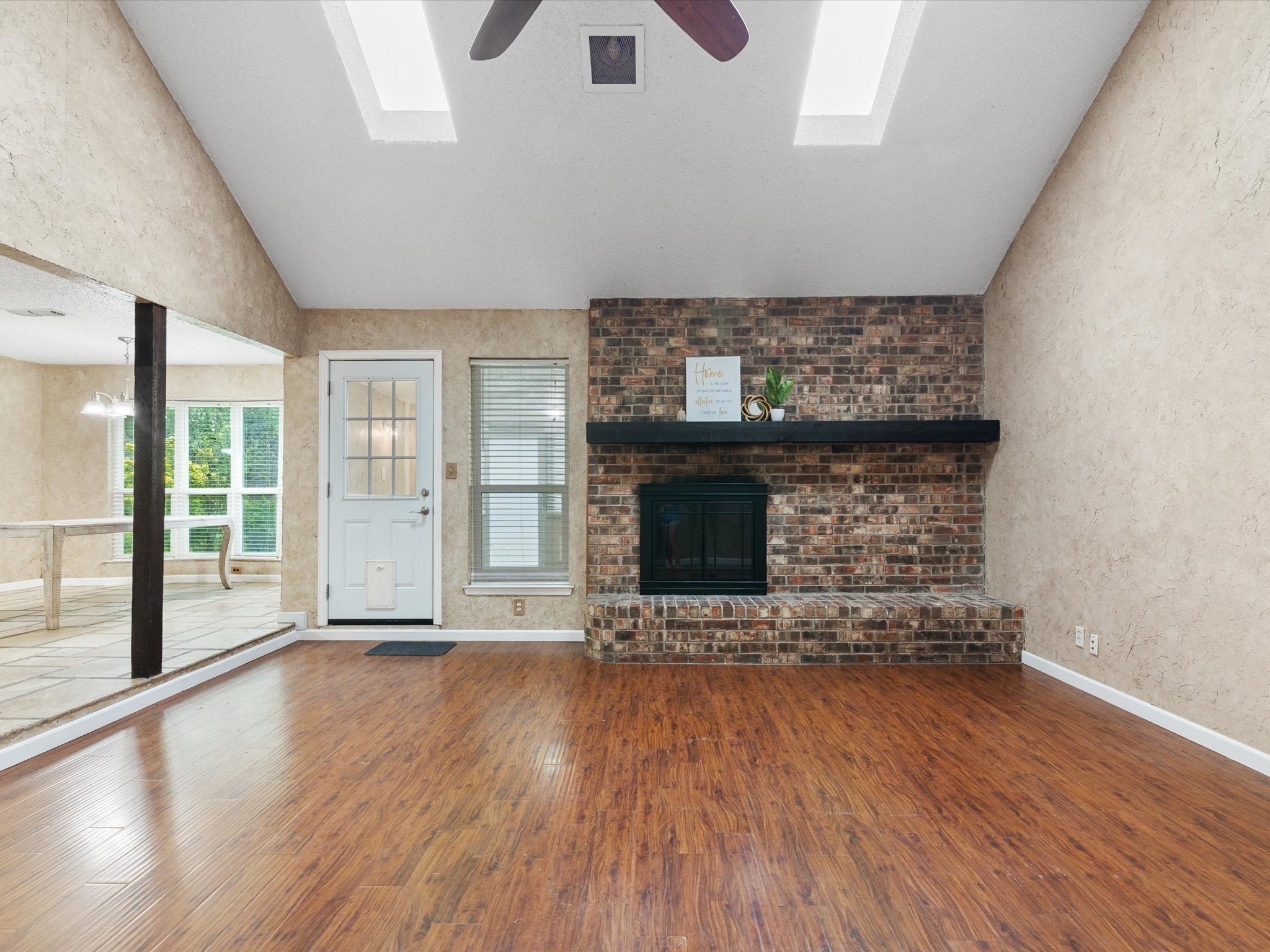 312 Rim Rock Drive