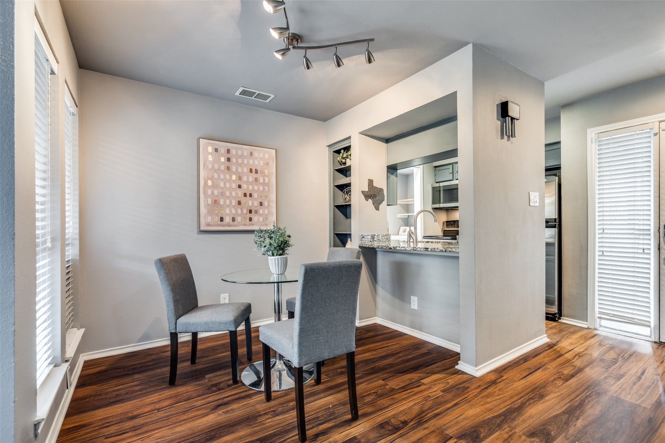 4067 Beltway Drive 117