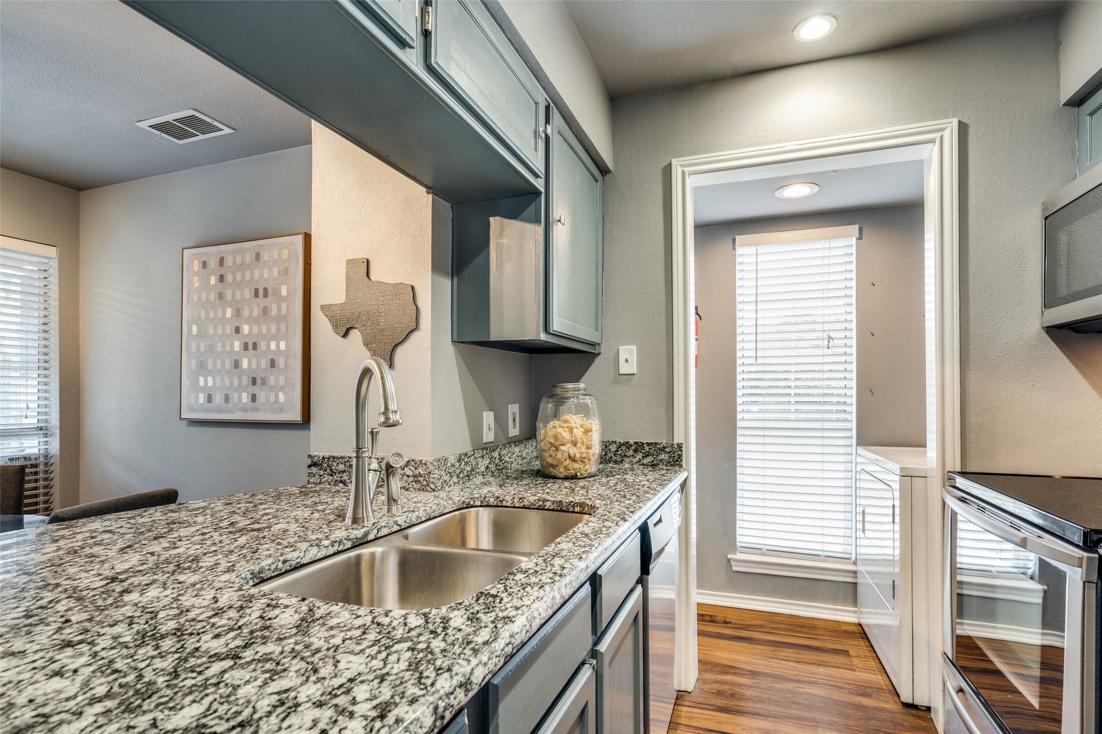 4067 Beltway Drive 117