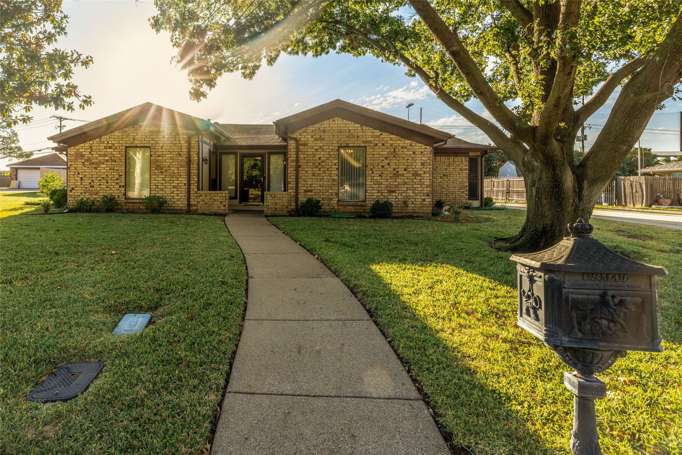1624 Westridge Drive