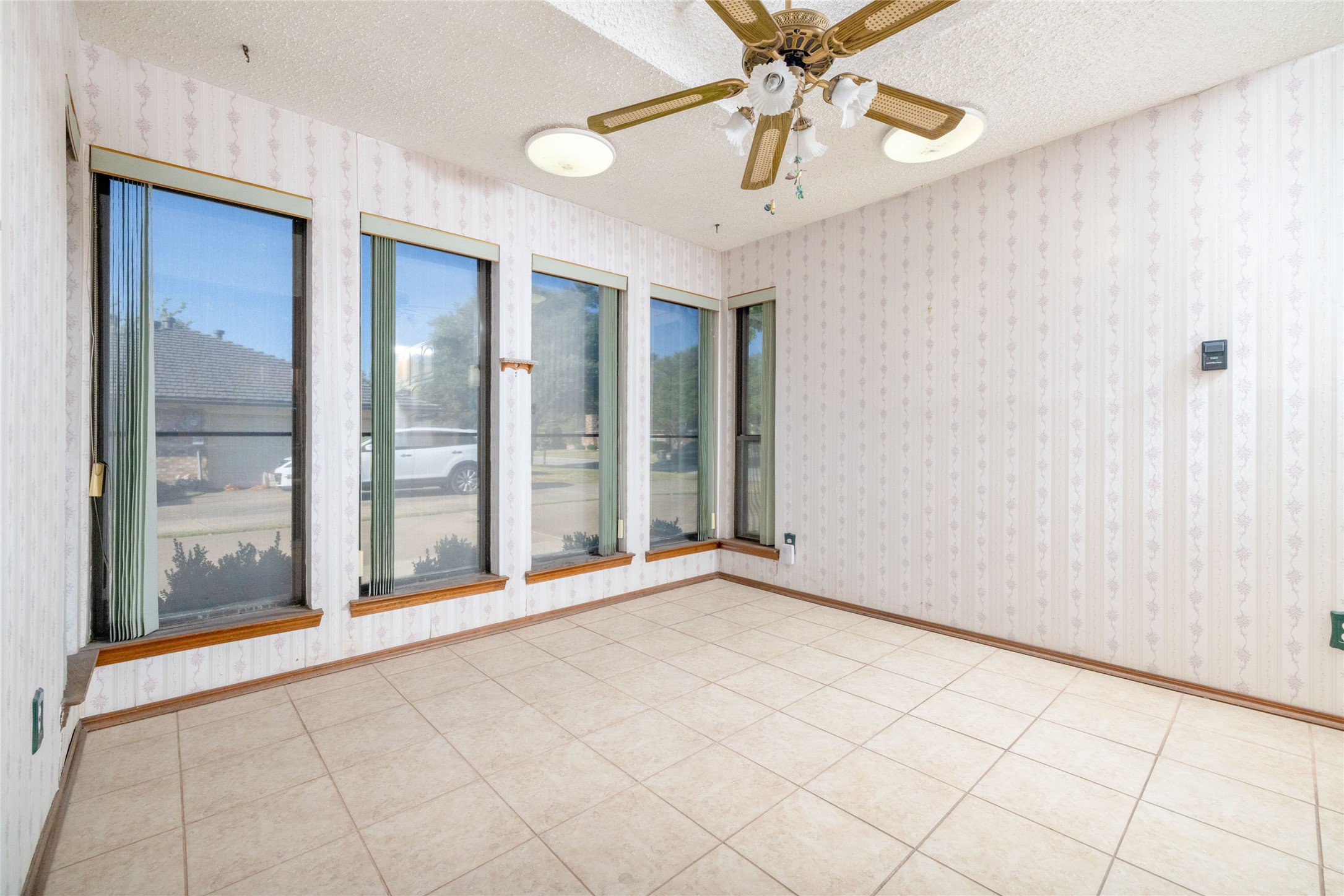 1624 Westridge Drive